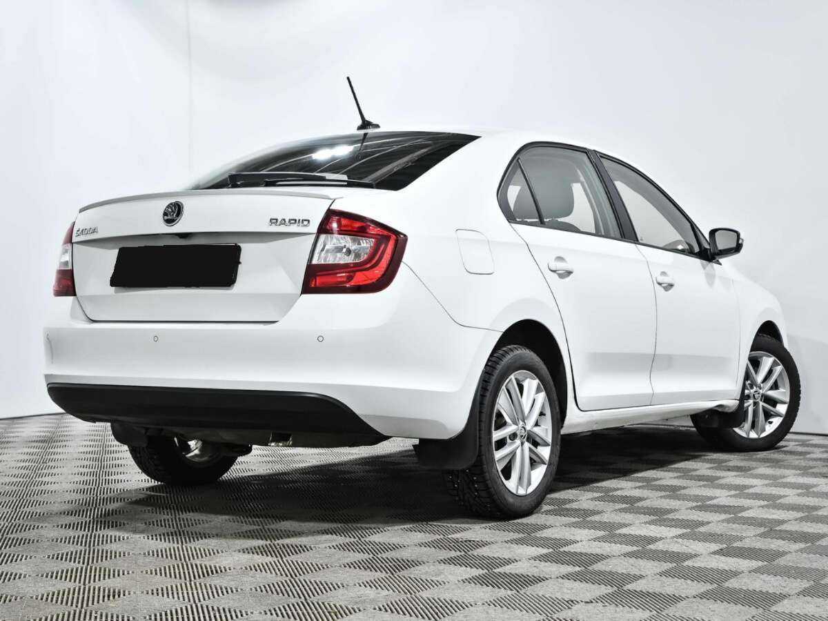 Skoda Rapid 2019 года с пробегом. Фото: #3