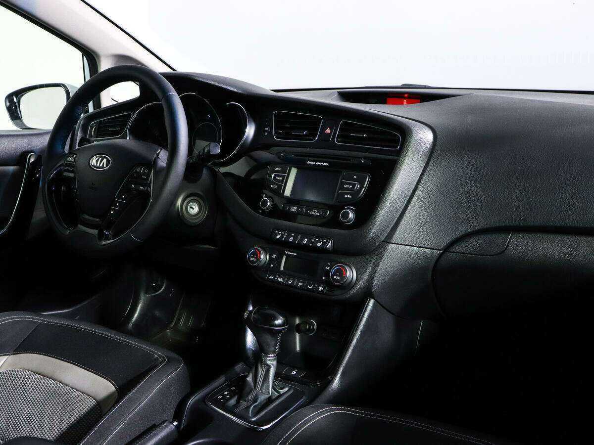 Kia Ceed 2013 года с пробегом. Фото: #8