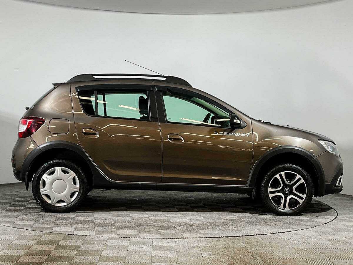 Renault Sandero 2019 года с пробегом. Фото: #7