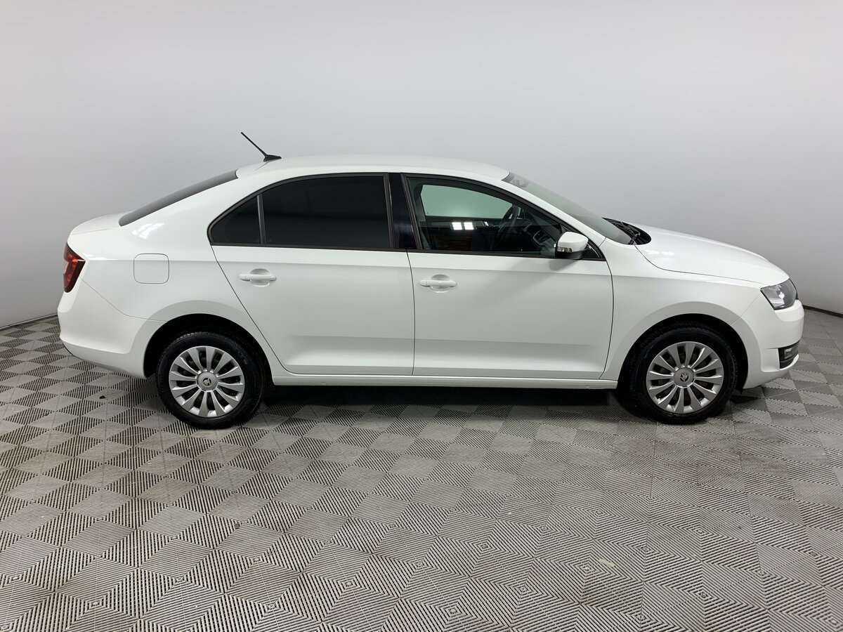 Skoda Rapid 2019 года с пробегом. Фото: #3