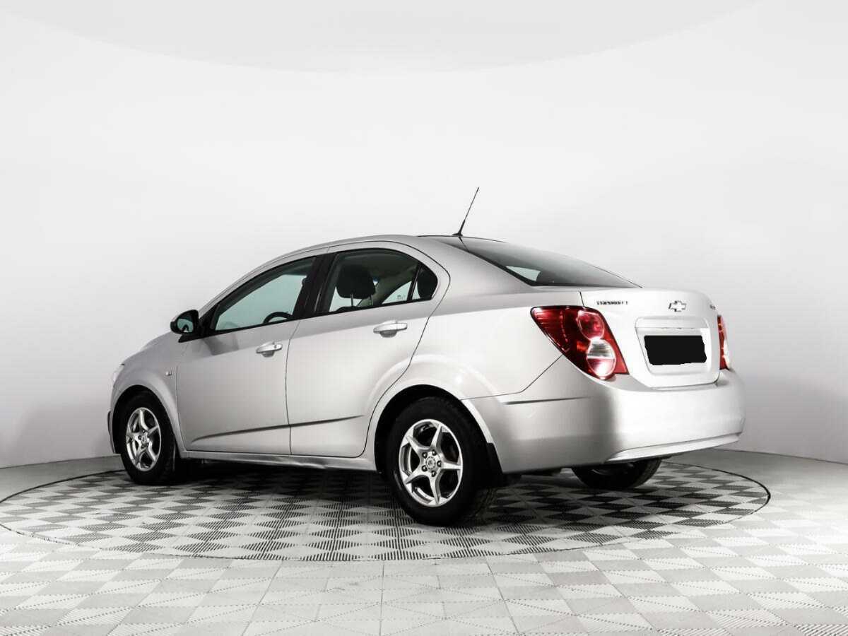 Chevrolet Aveo 2014 года с пробегом. Фото: #6