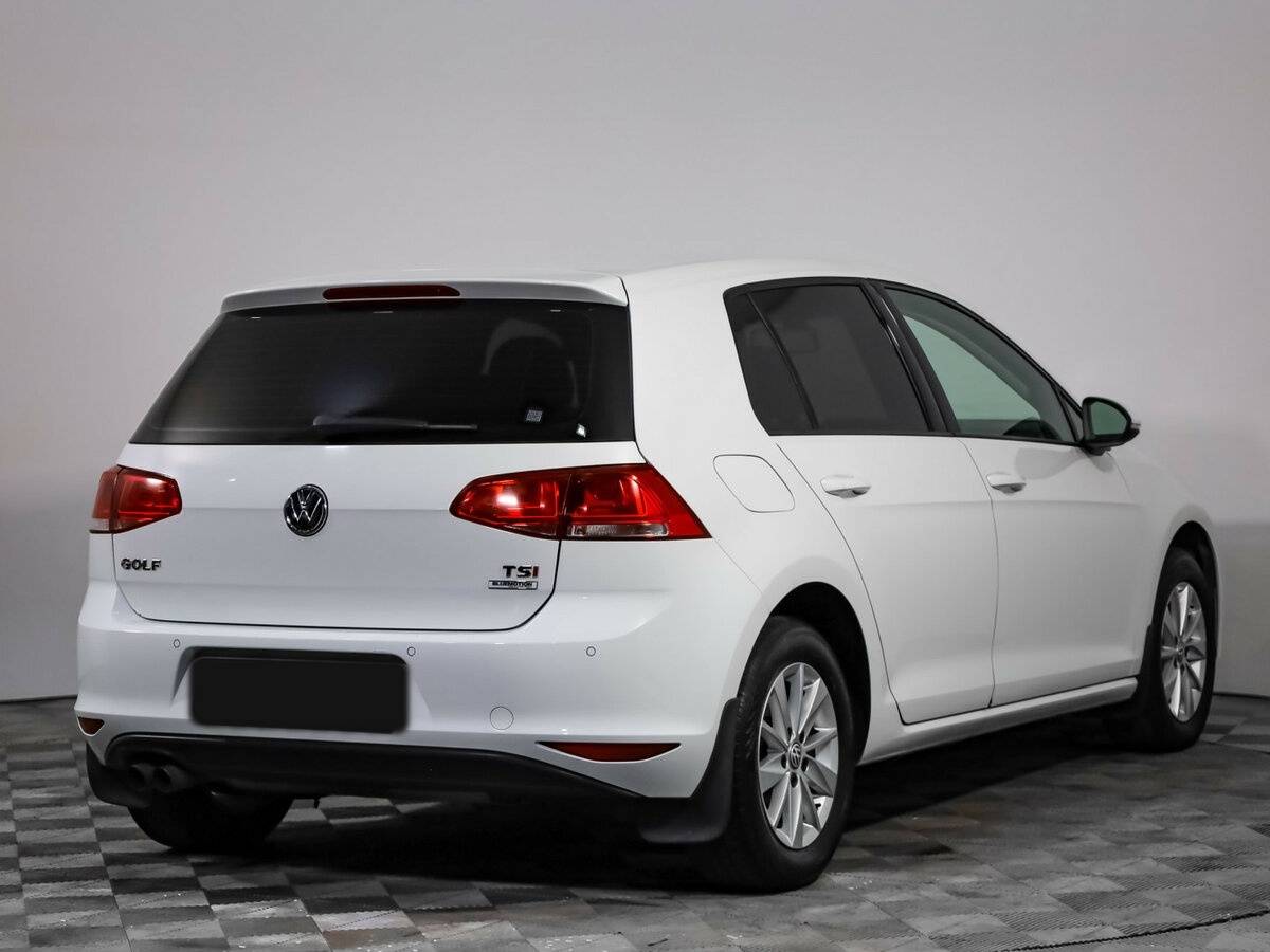 Volkswagen Golf 2015 года с пробегом. Фото: #3