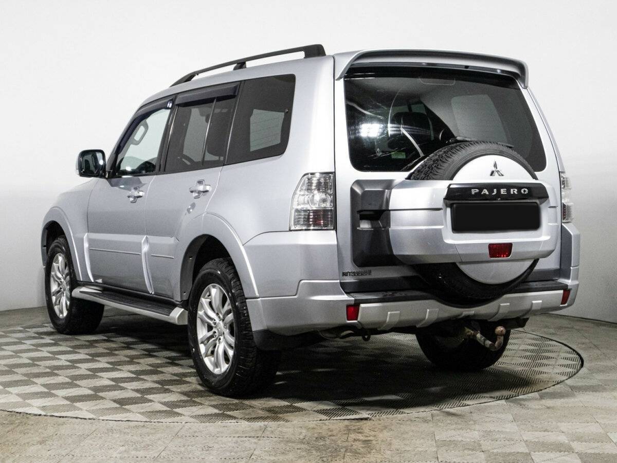 Mitsubishi Pajero 2012 года с пробегом. Фото: #5
