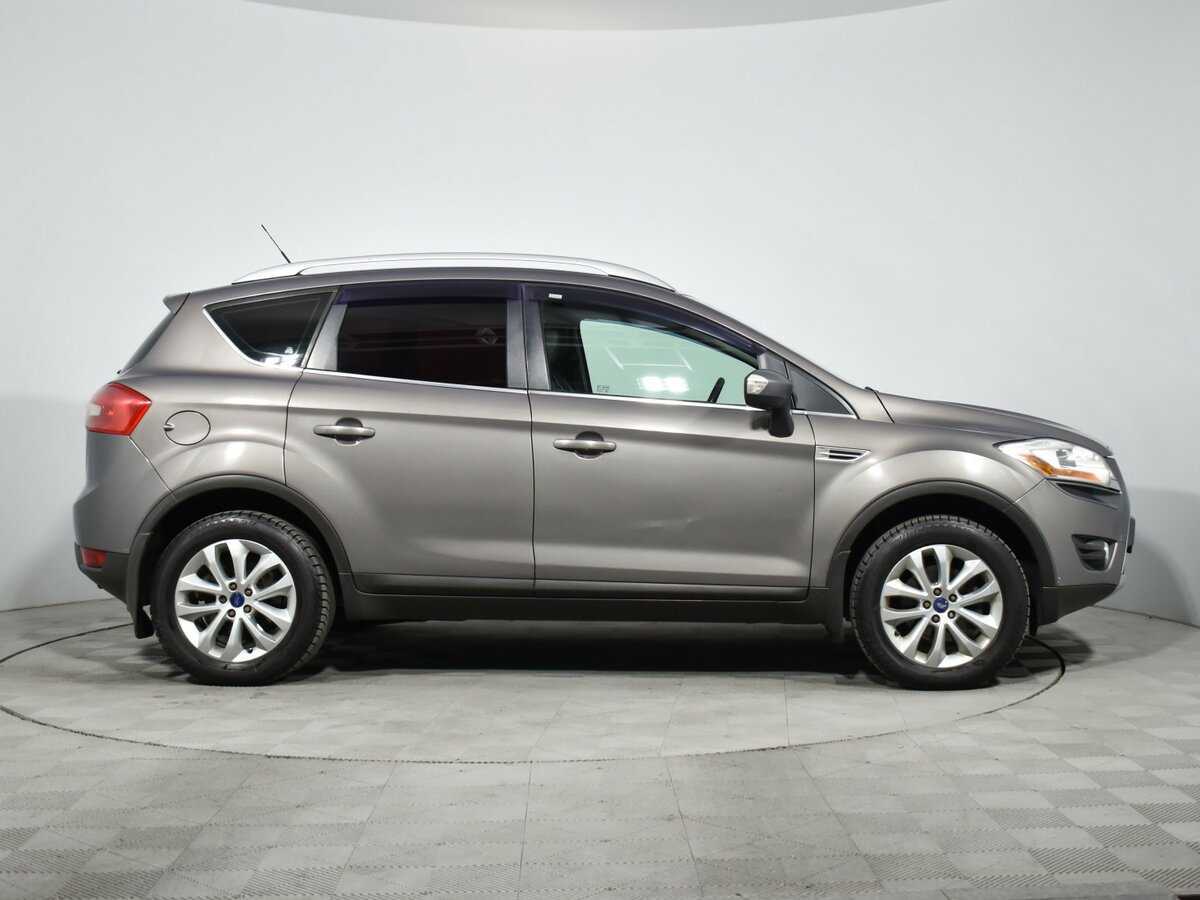 Ford Kuga 2012 года с пробегом. Фото: #3