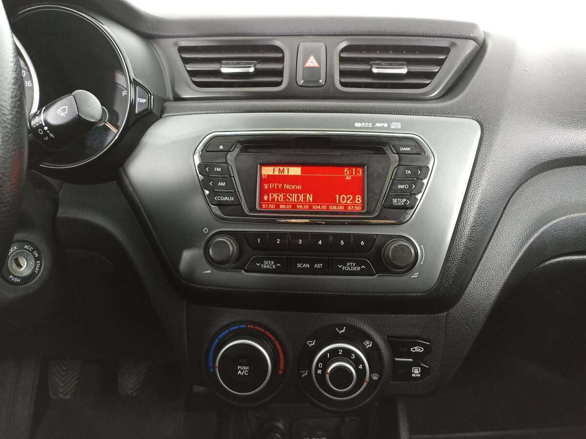 Kia Rio 2014 года с пробегом. Фото: #14