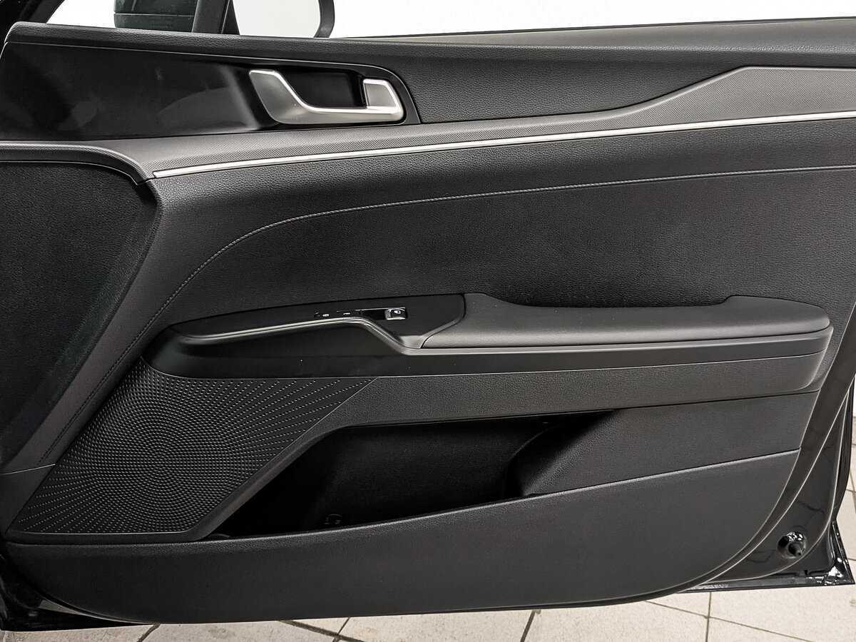 Kia K5 2021 года с пробегом. Фото: #22