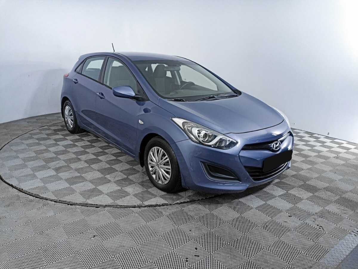 Hyundai i30 2012 года с пробегом. Фото: #2