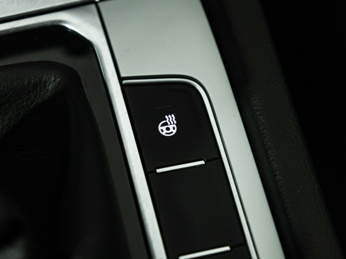 Volkswagen Passat 2017 года с пробегом. Фото: #14