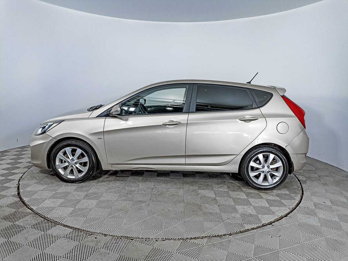 Hyundai Solaris 2012 года с пробегом. Фото: #7
