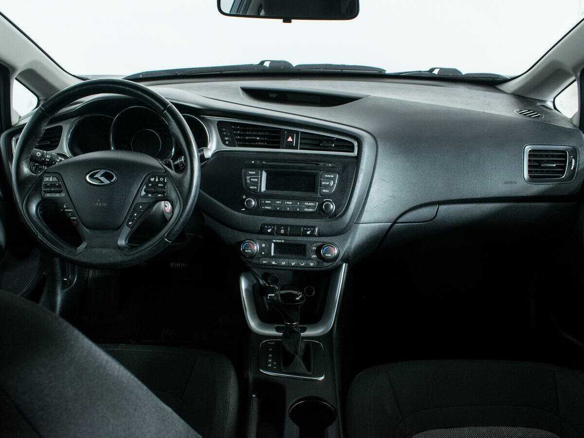 Kia Ceed 2015 года с пробегом. Фото: #10