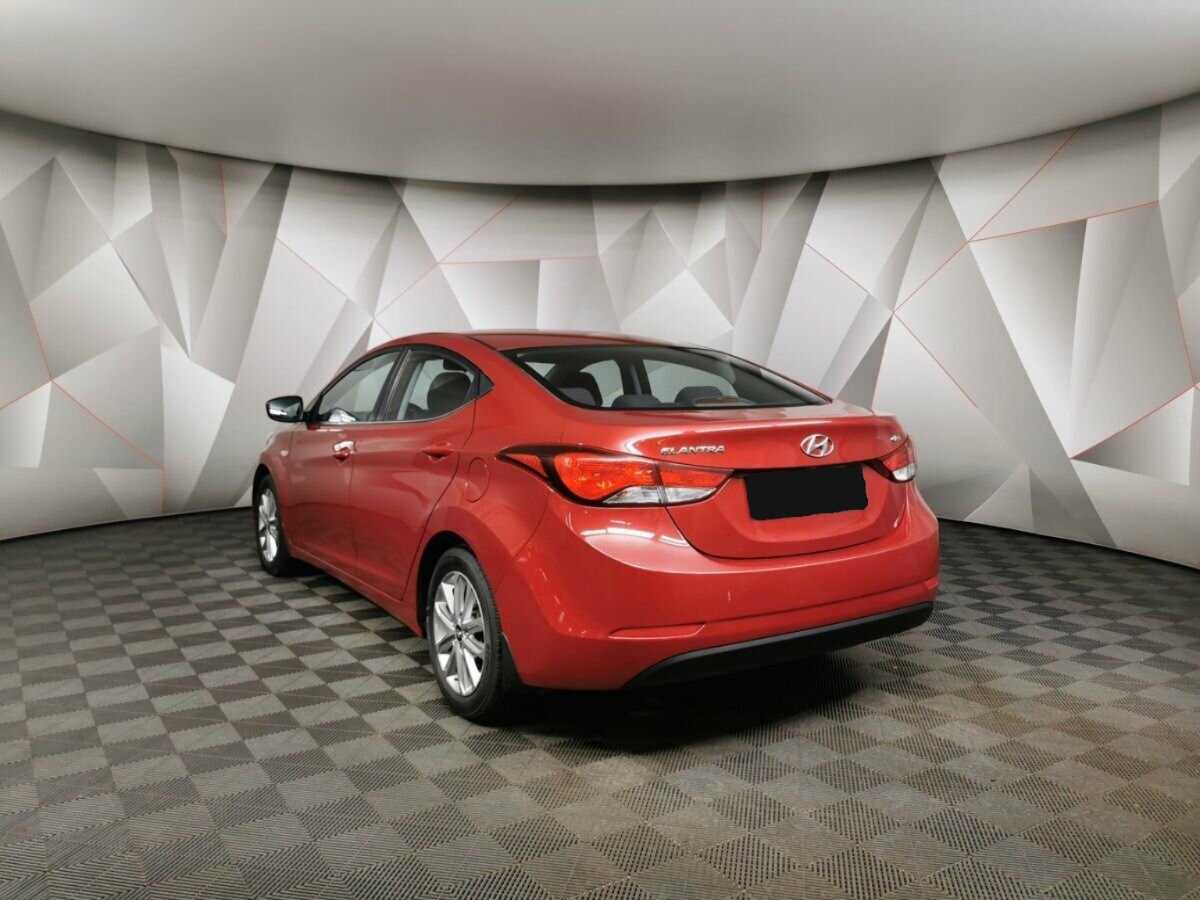 Hyundai Elantra 2015 года с пробегом. Фото: #3
