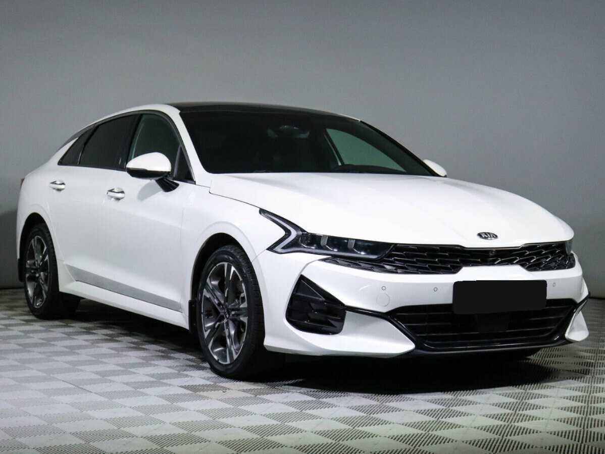 Kia K5 2021 года с пробегом. Фото: #2
