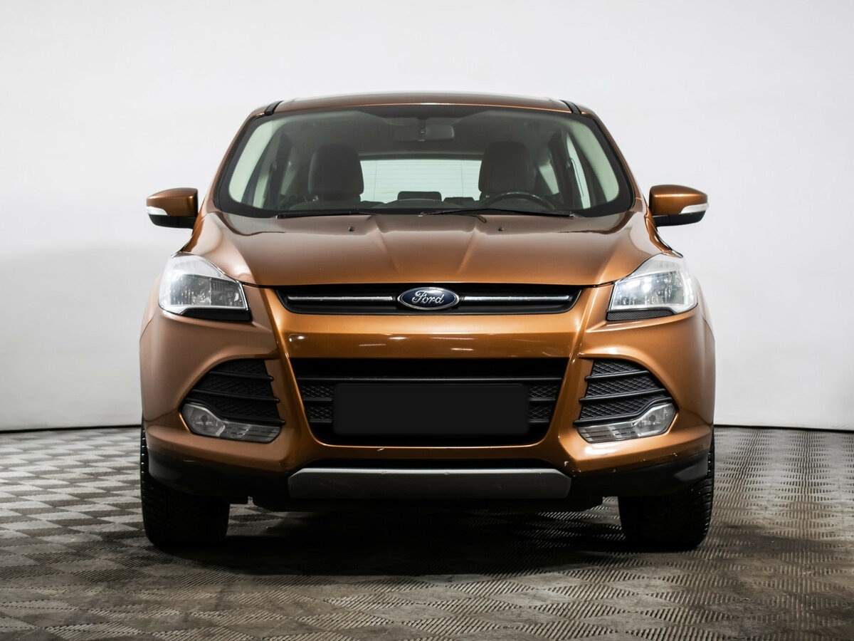 Ford Kuga 2015 года с пробегом. Фото: #1