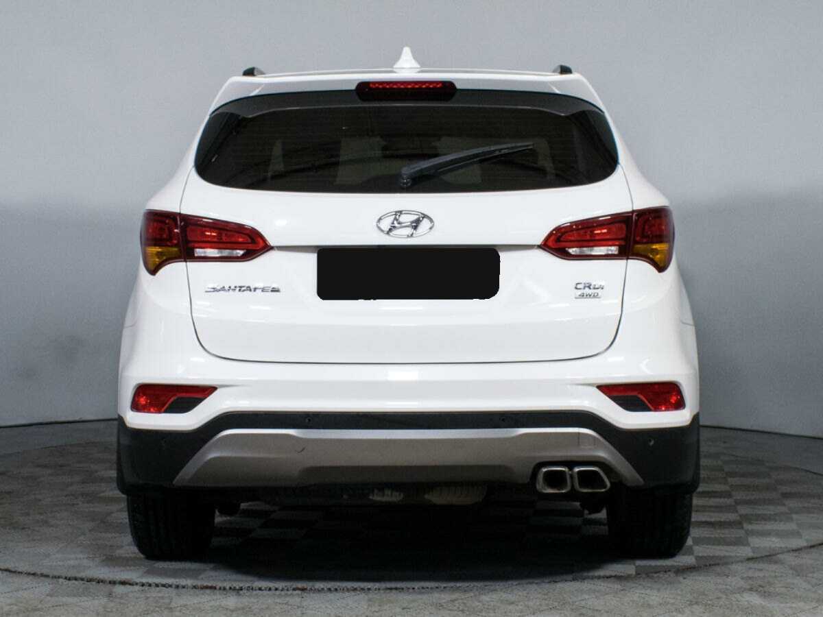 Hyundai Santa Fe 2017 года с пробегом. Фото: #5