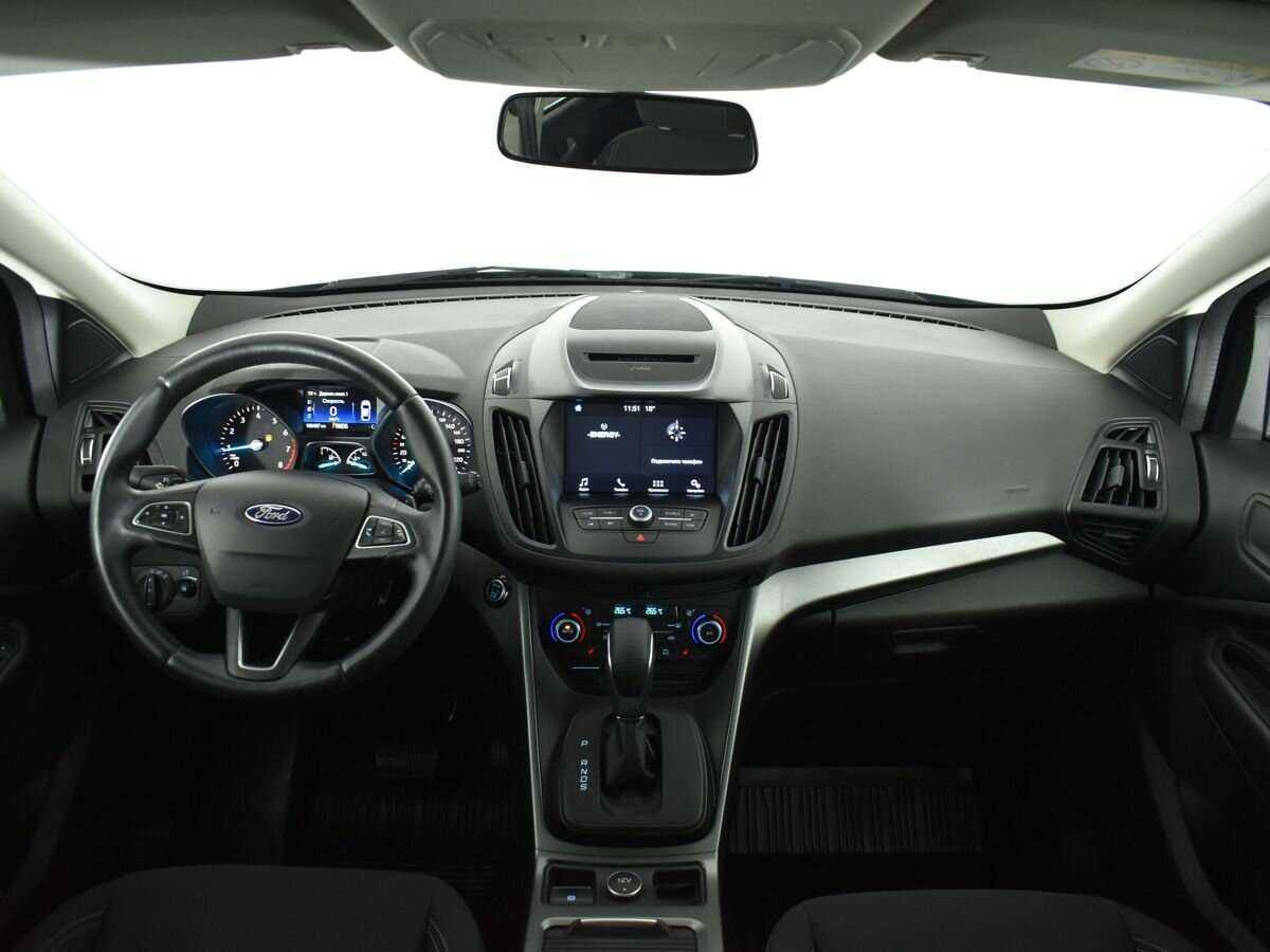 Ford Kuga 2017 года с пробегом. Фото: #10