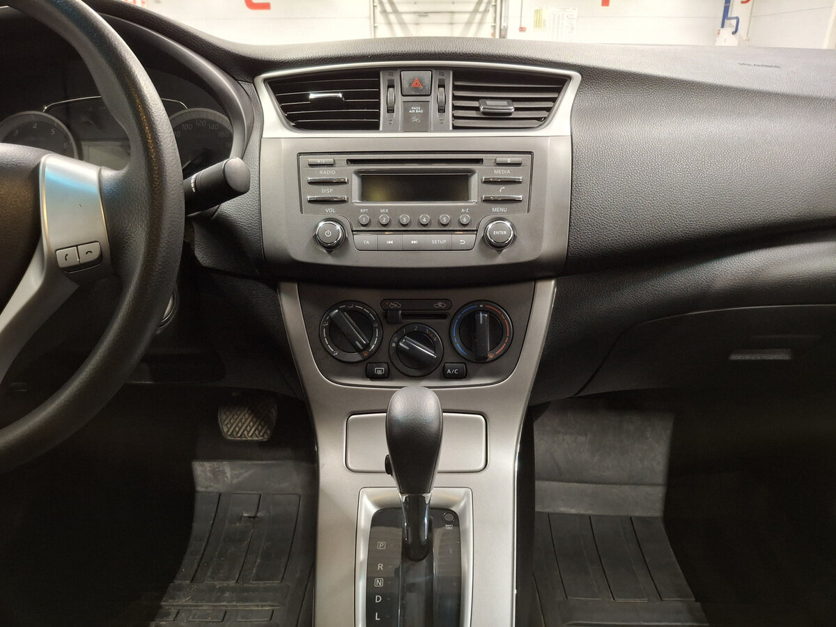 Nissan Sentra 2014 года с пробегом. Фото: #14