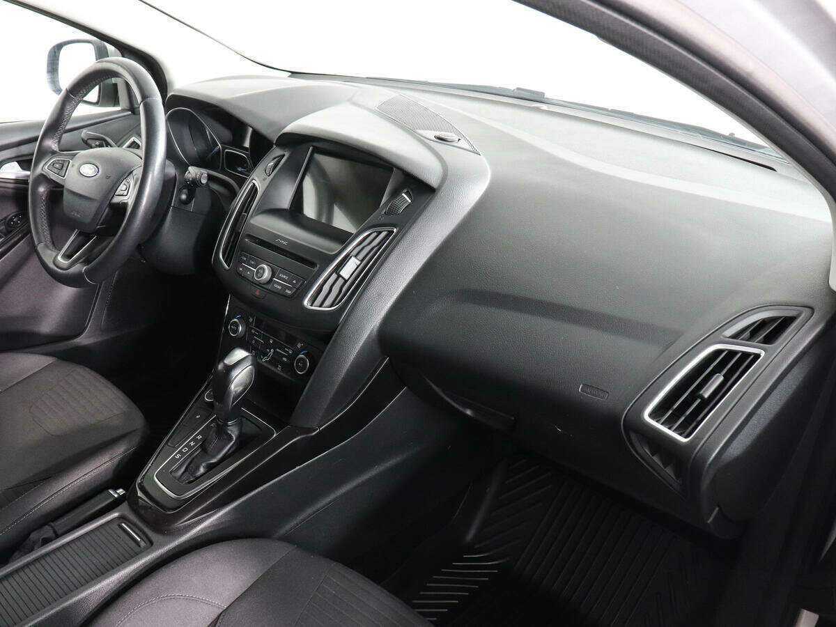 Ford Focus 2019 года с пробегом. Фото: #9