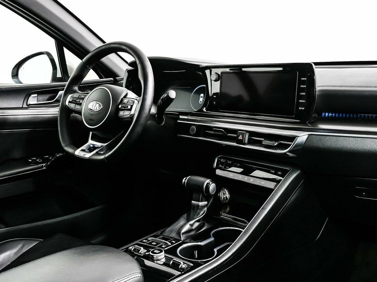 Kia K5 2020 года с пробегом. Фото: #8