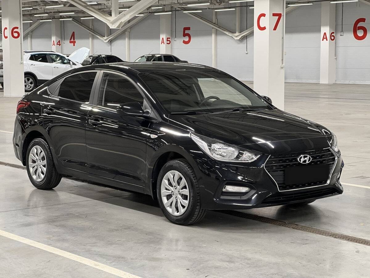 Hyundai Solaris 2017 года с пробегом. Фото: #2