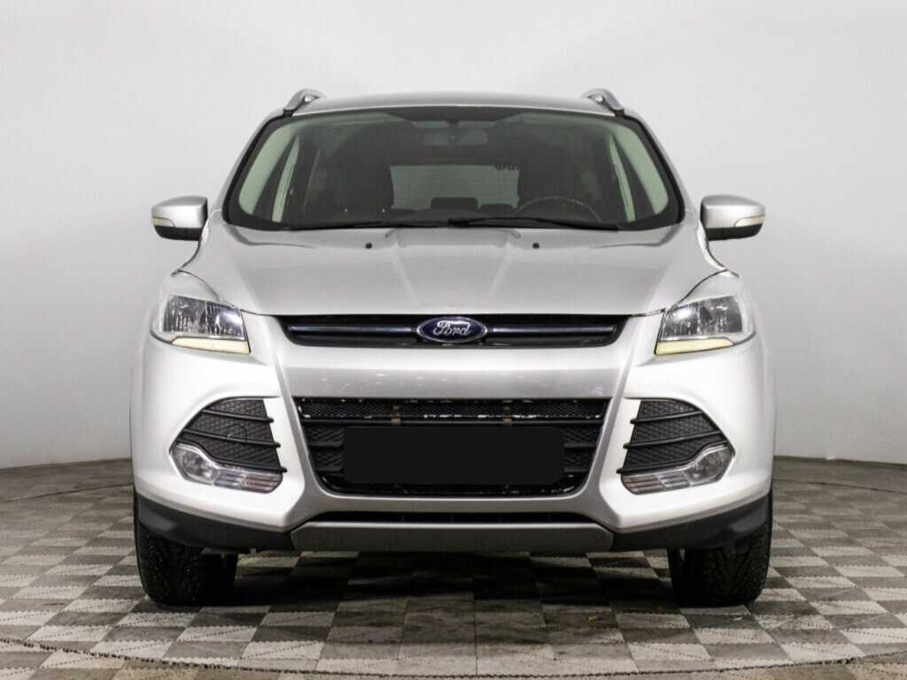 Ford Kuga 2014 года с пробегом. Фото: #1