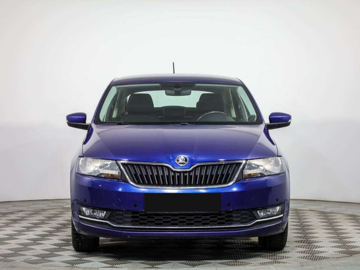 Skoda Rapid 2017 года с пробегом. Посмотреть фото
