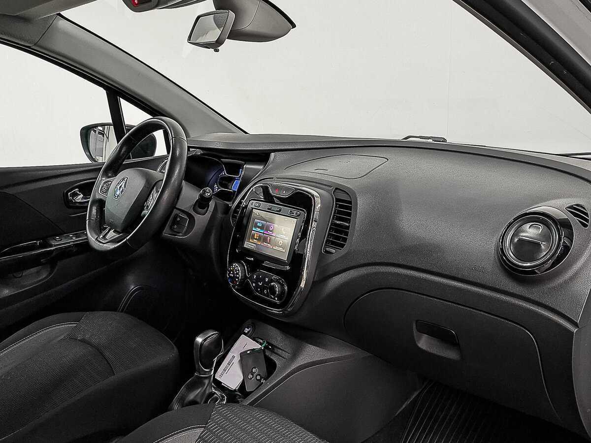 Renault Kaptur 2017 года с пробегом. Фото: #10