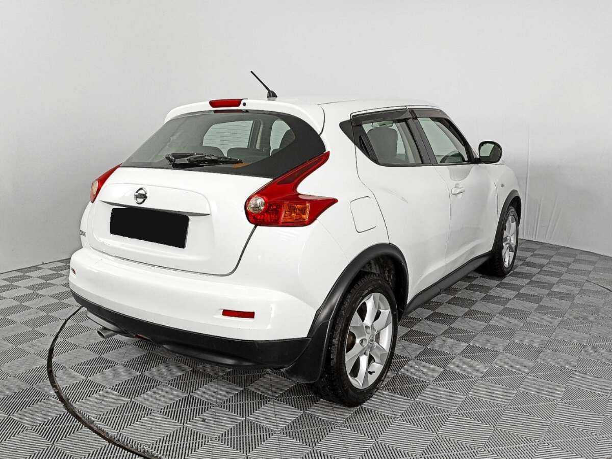 Nissan Juke 2012 года с пробегом. Фото: #3