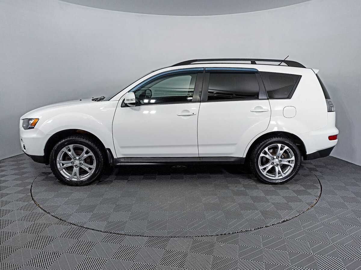 Mitsubishi Outlander 2012 года с пробегом. Фото: #7