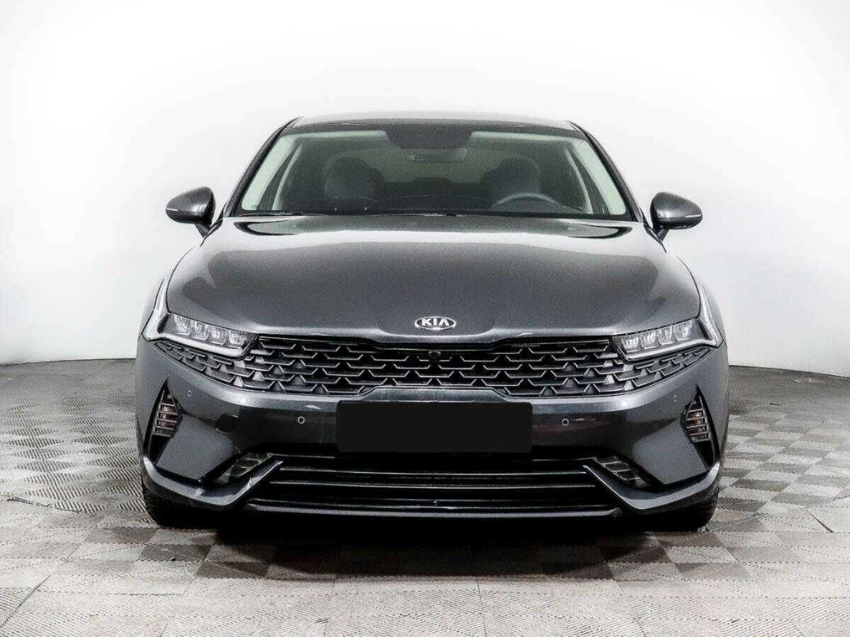 Kia K5 2021 года с пробегом. Фото: #1