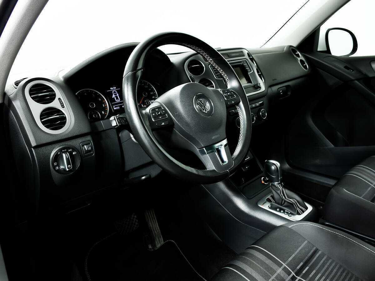 Volkswagen Tiguan 2016 года с пробегом. Фото: #12