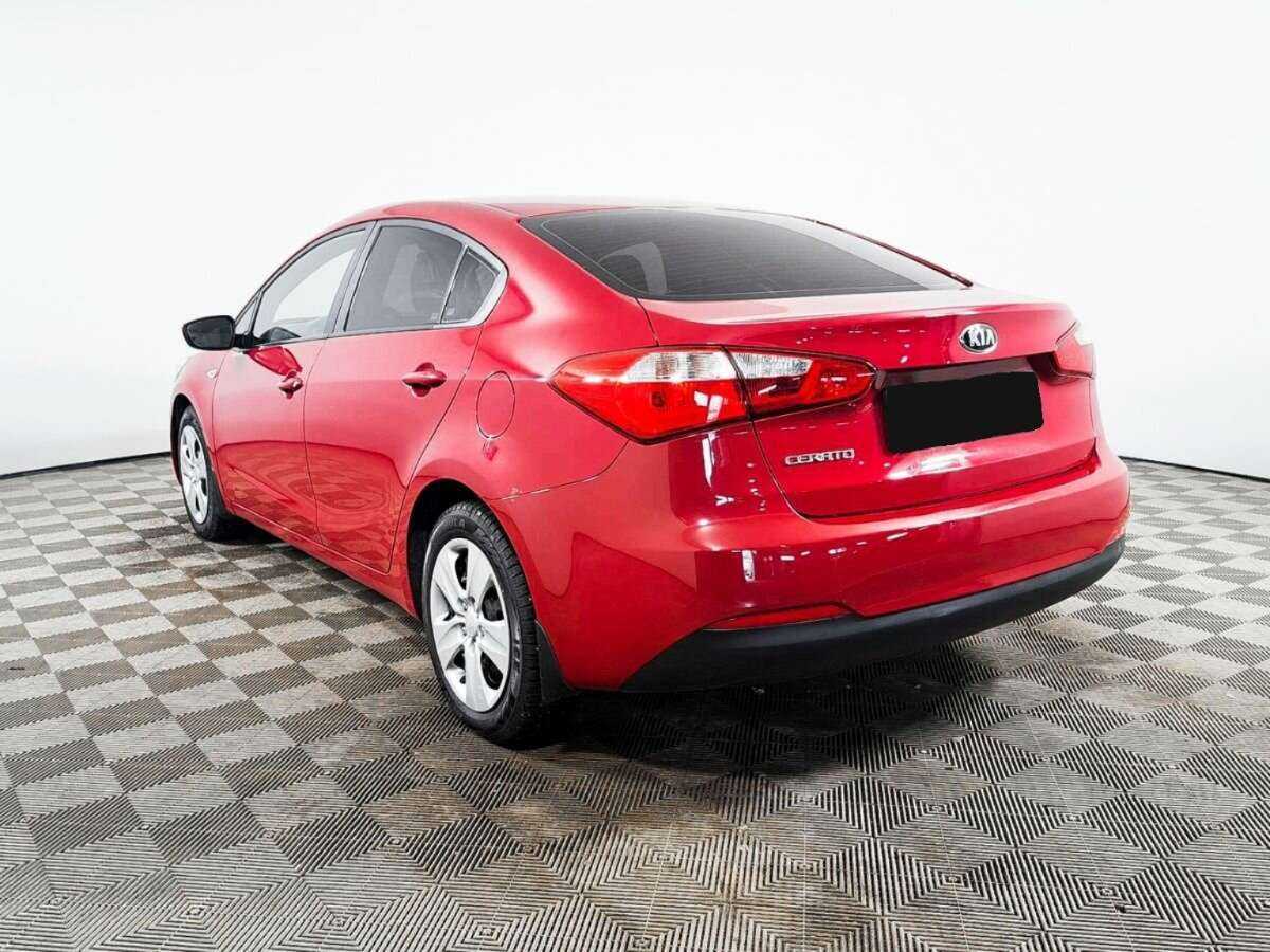 Kia Cerato 2013 года с пробегом. Фото: #5
