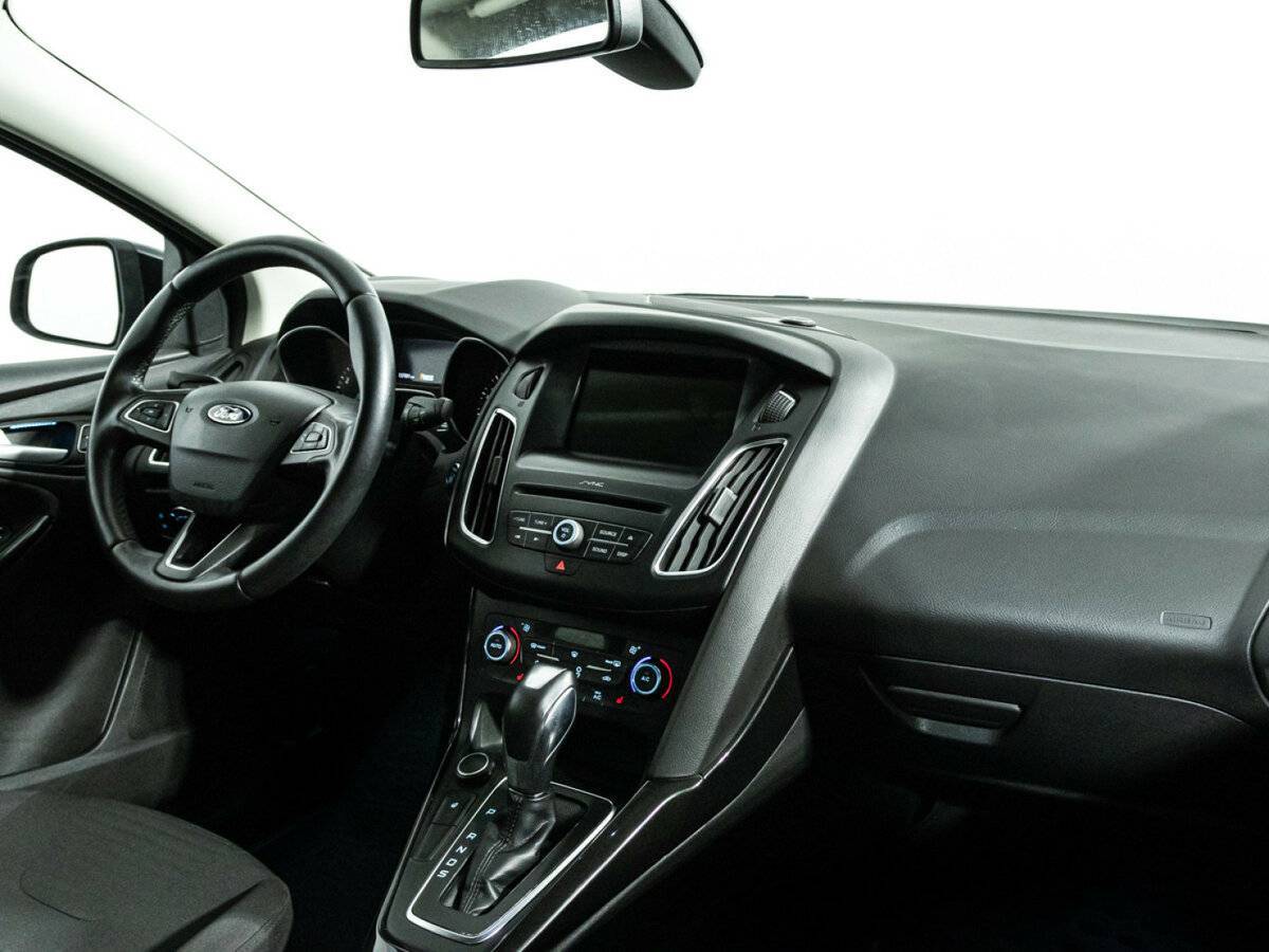 Ford Focus 2017 года с пробегом. Фото: #7