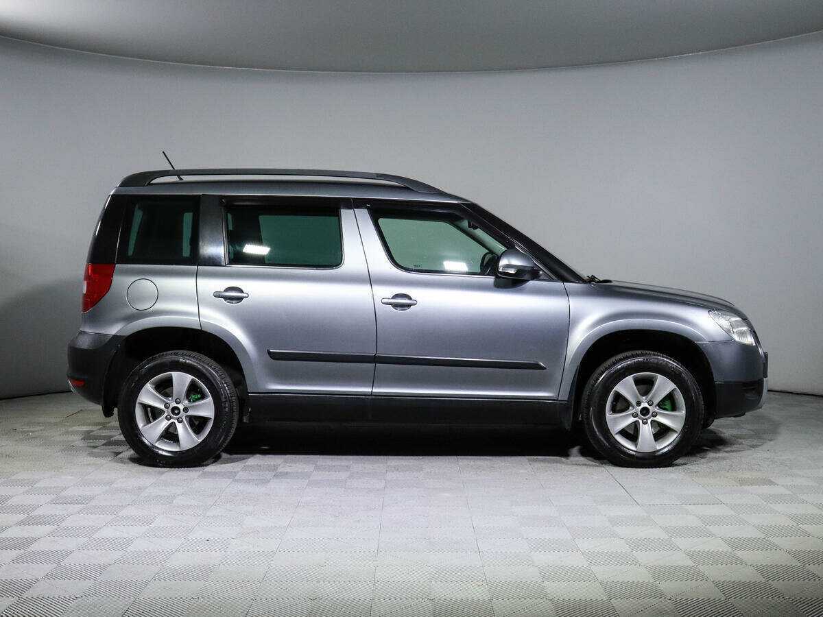 Skoda Yeti 2012 года с пробегом. Посмотреть фото