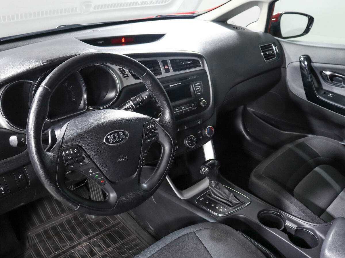 Kia Ceed 2014 года с пробегом. Фото: #12