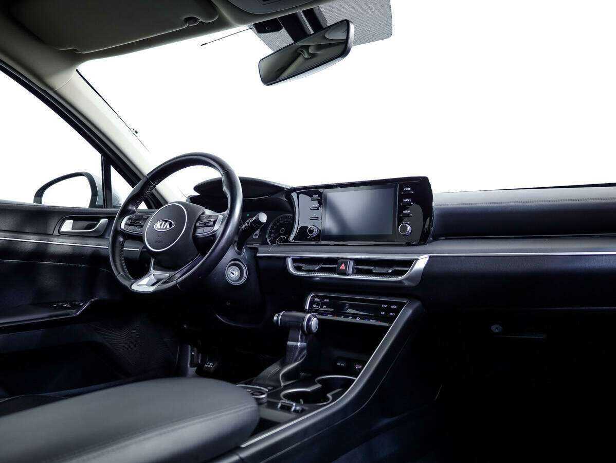 Kia K5 2020 года с пробегом. Фото: #7