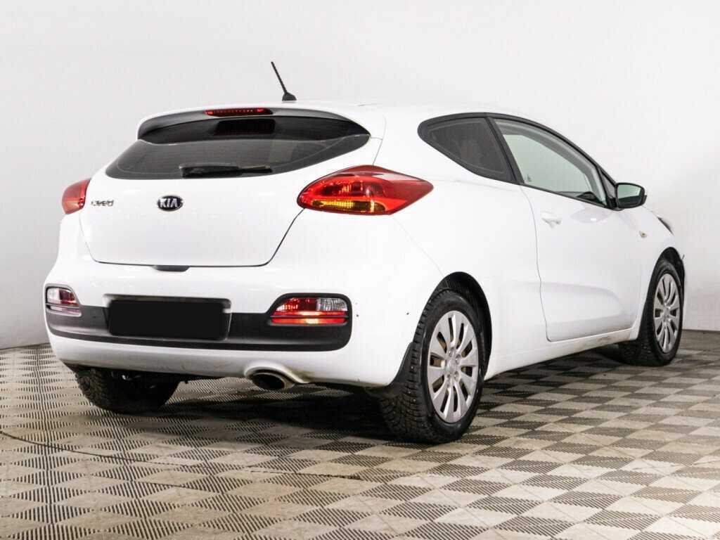 Kia Ceed 2013 года с пробегом. Фото: #4
