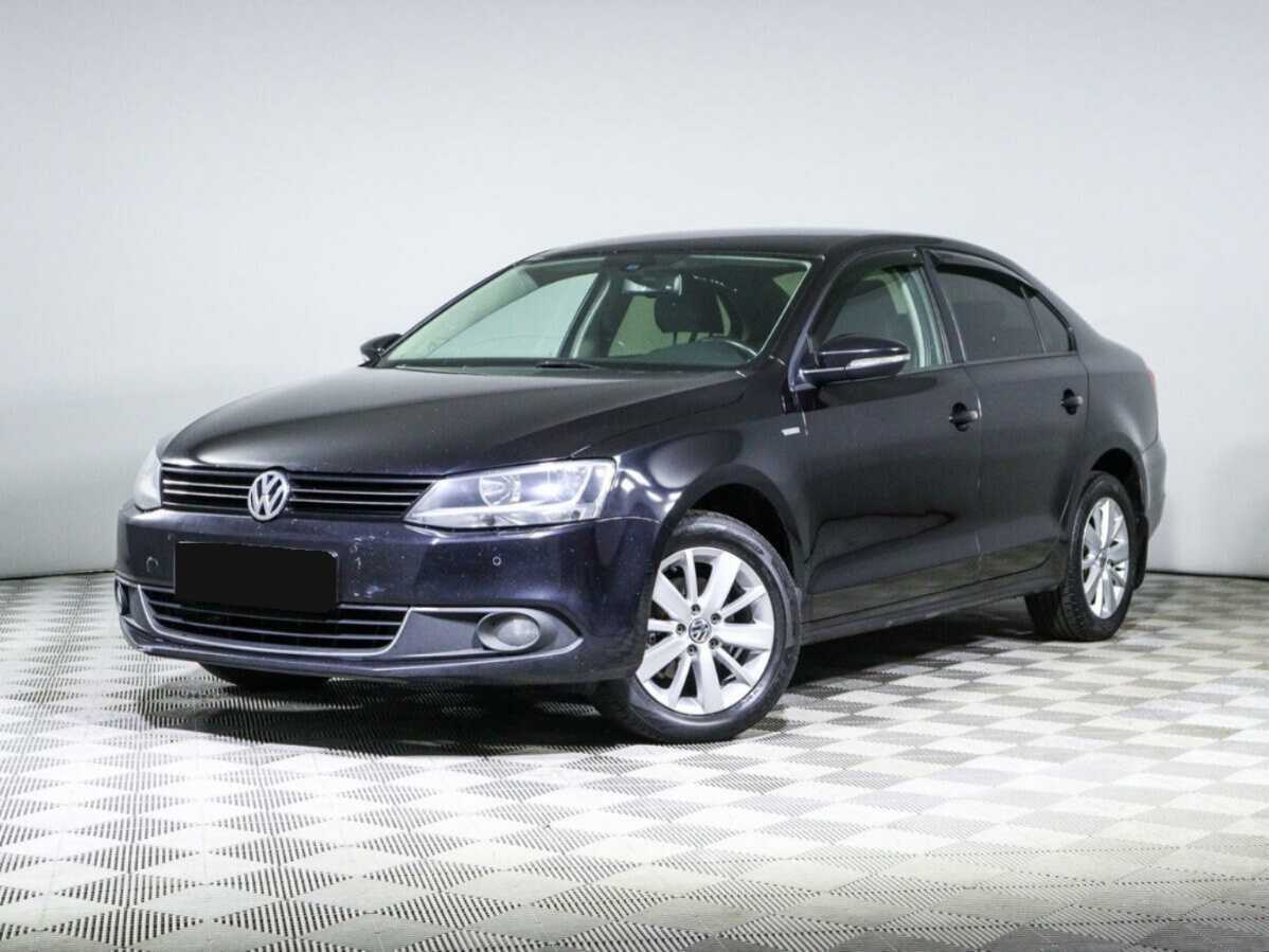 Volkswagen Jetta 2013 года с пробегом. Посмотреть фото