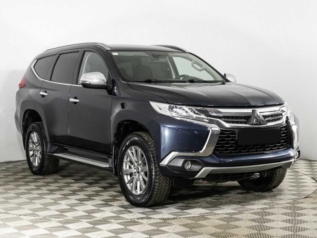 Mitsubishi Pajero Sport 2018 года с пробегом. Фото: #2