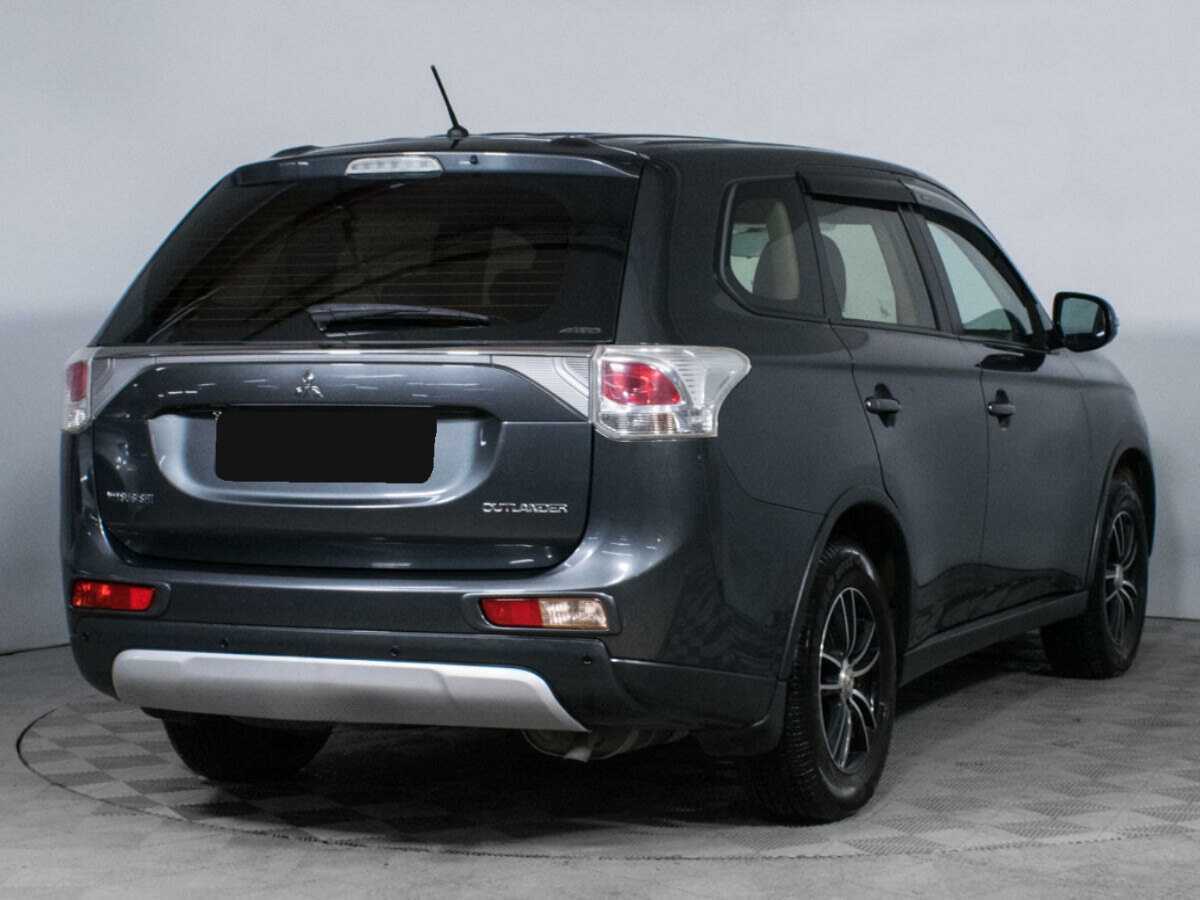 Mitsubishi Outlander 2014 года с пробегом. Фото: #4