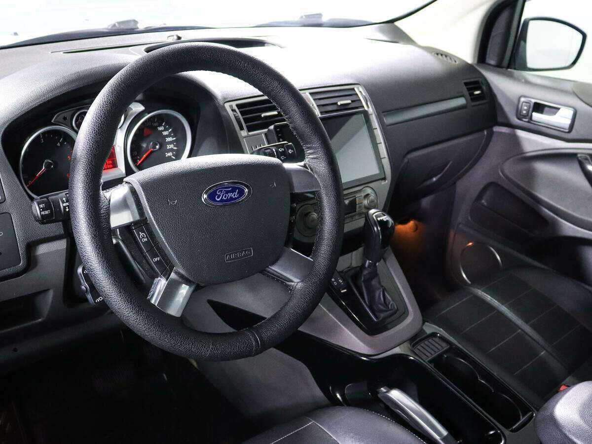 Ford Kuga 2012 года с пробегом. Фото: #11