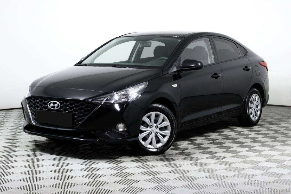 Hyundai Solaris 2020 года с пробегом. Посмотреть фото