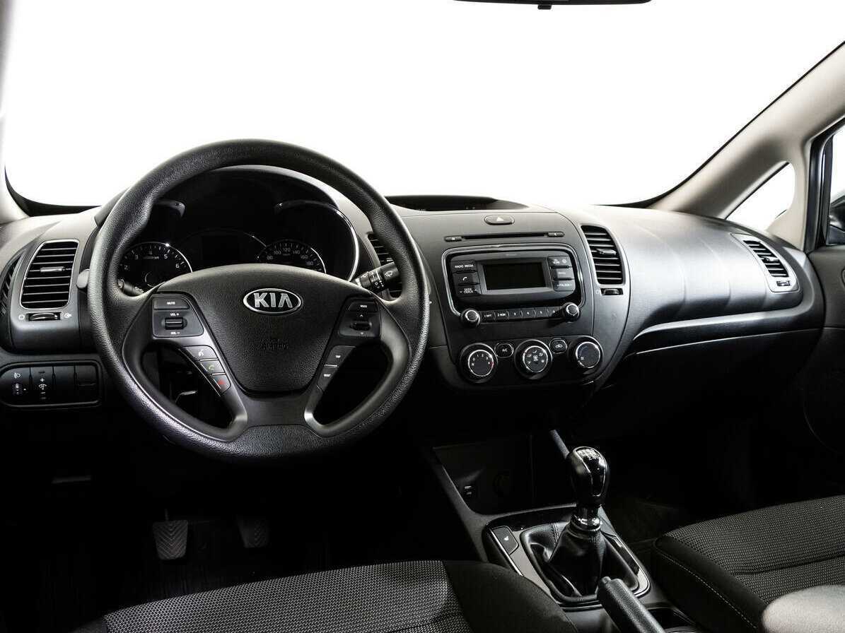 Kia Cerato 2019 года с пробегом. Фото: #10