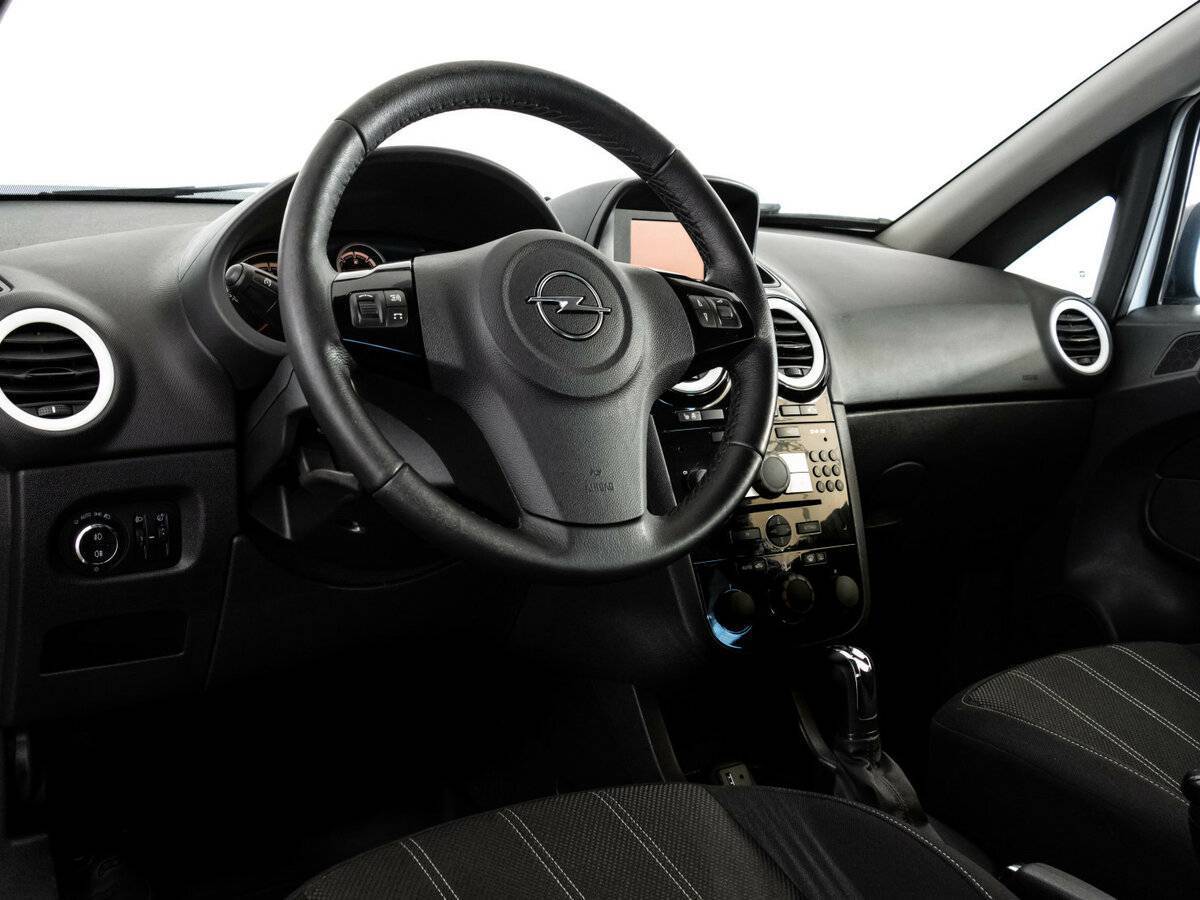 Opel Corsa 2013 года с пробегом. Фото: #8