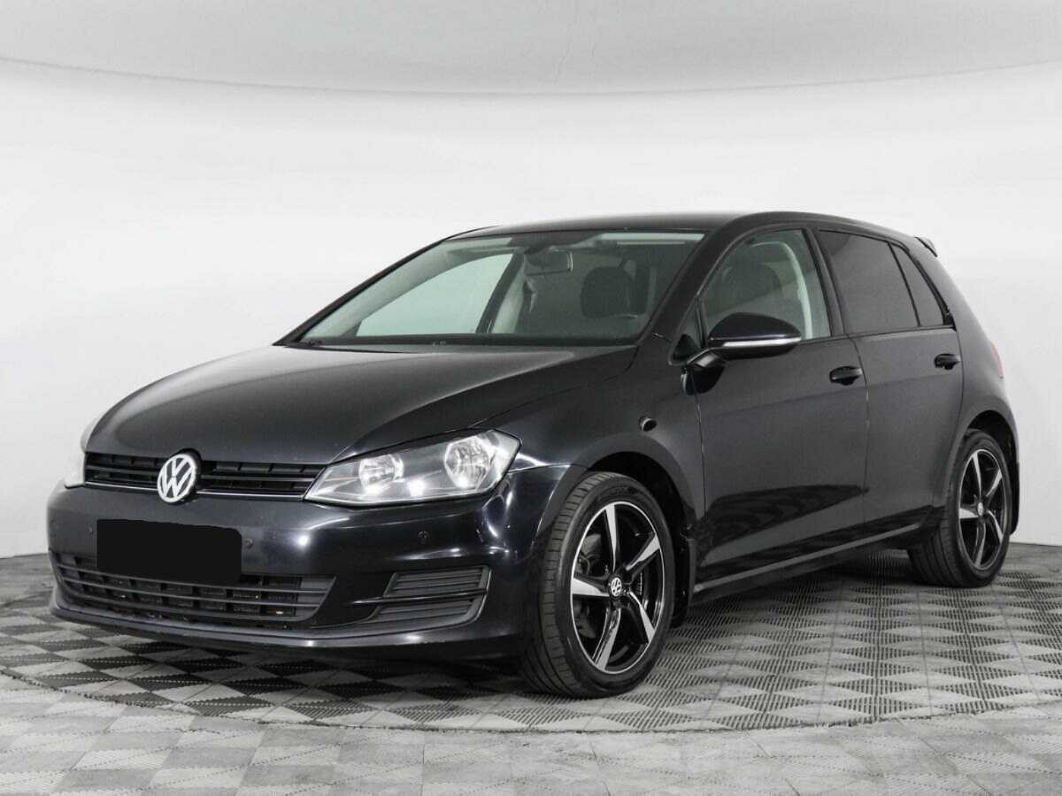 Volkswagen Golf 2013 года с пробегом. Посмотреть фото