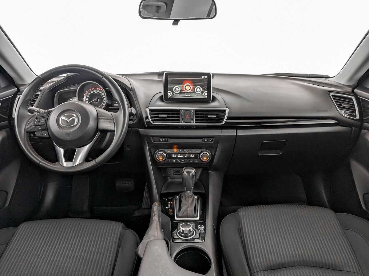 Mazda 3 2015 года с пробегом. Фото: #11