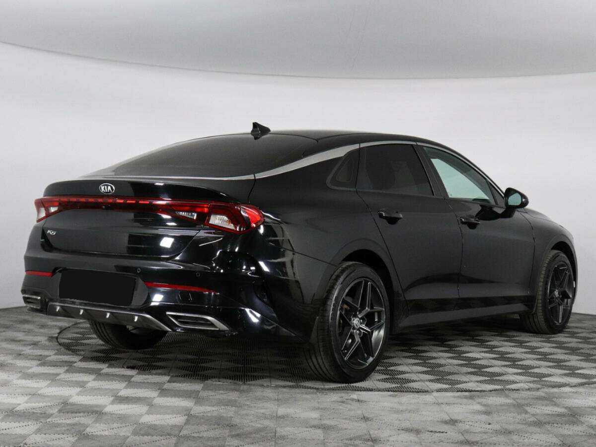 Kia K5 2021 года с пробегом. Фото: #4