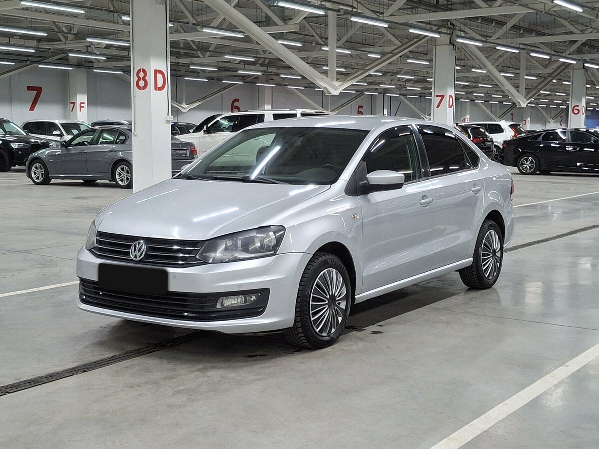 Volkswagen Polo 2015 года с пробегом. Посмотреть фото