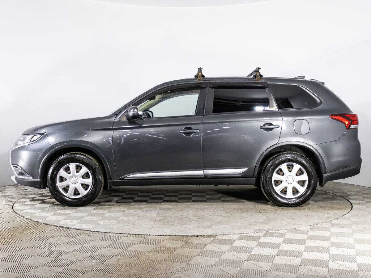 Mitsubishi Outlander 2017 года с пробегом. Фото: #7