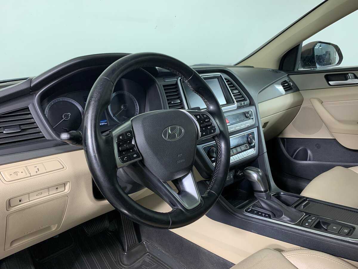 Hyundai Sonata 2019 года с пробегом. Фото: #11