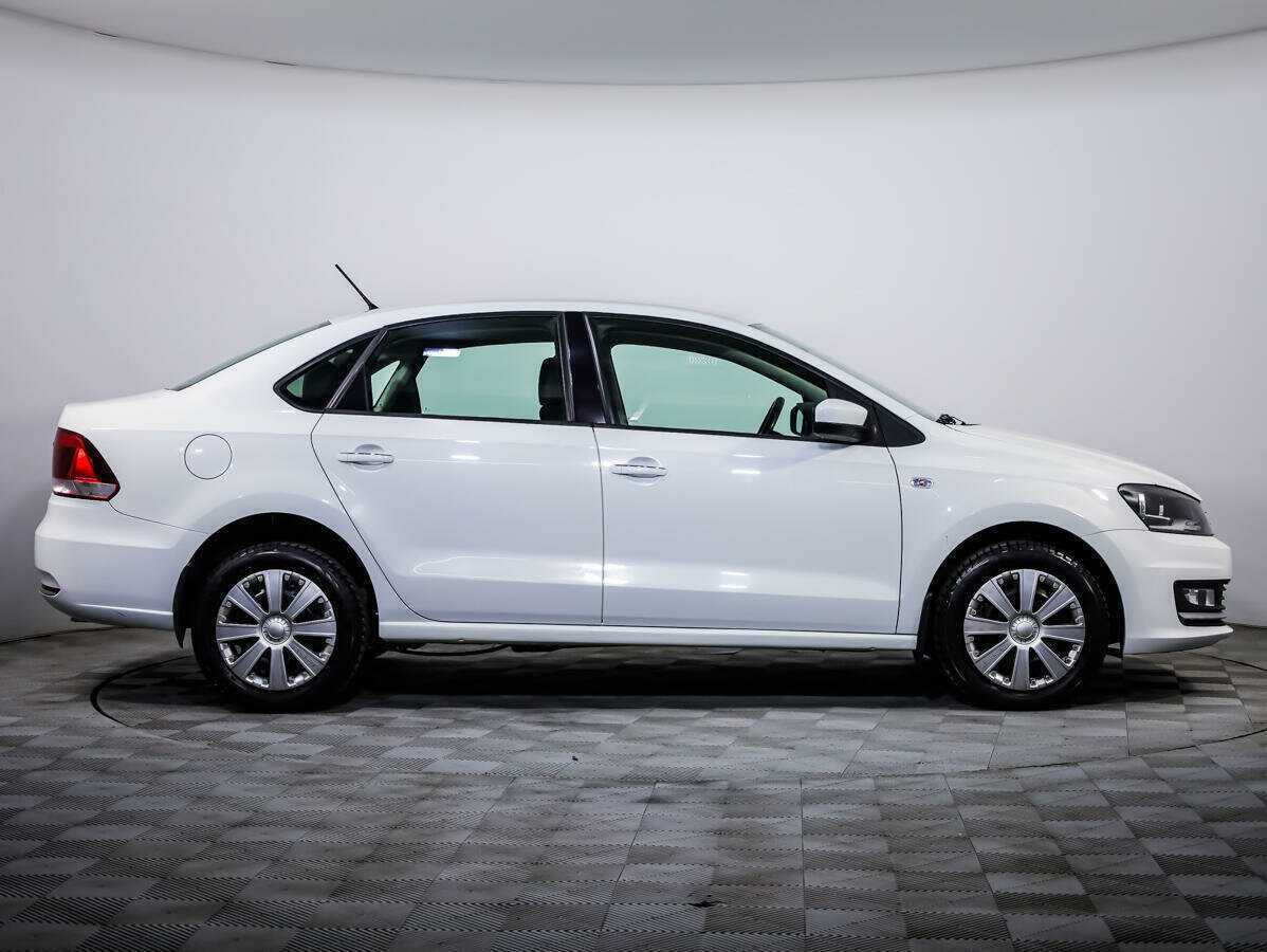 Volkswagen Polo 2016 года с пробегом. Фото: #2